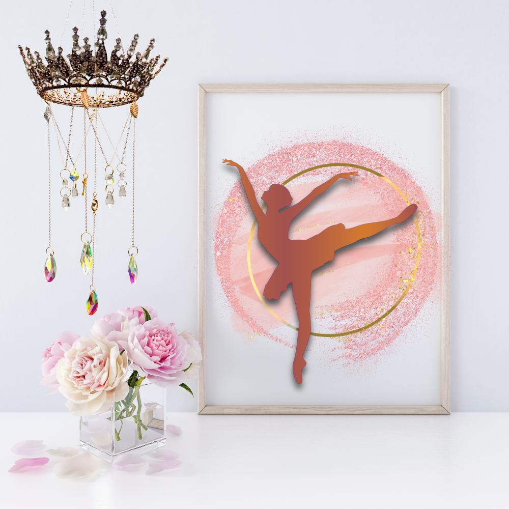 Queen Aurie - Rose Suncatcher